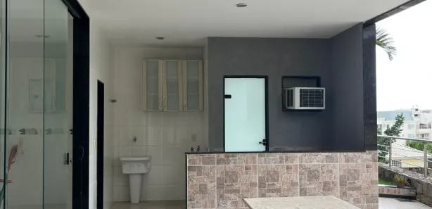 Casa de Condomínio com 3 Quartos para venda ou aluguel, 587m² no Freguesia (Jacarepaguá), Rio de Janeiro