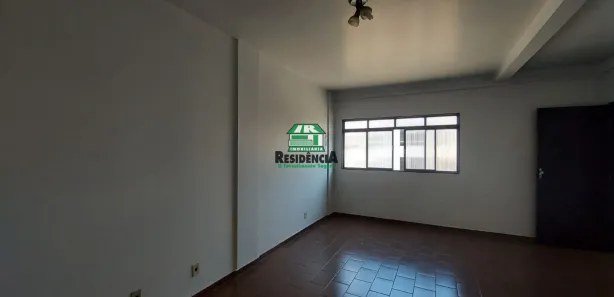 Sala Comercial para alugar, 37m² no Centro, Anápolis