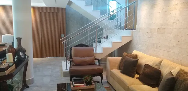 Sobrado com 5 Quartos à venda, 1000m² no Setor Habitacional Arniqueira, Brasília
