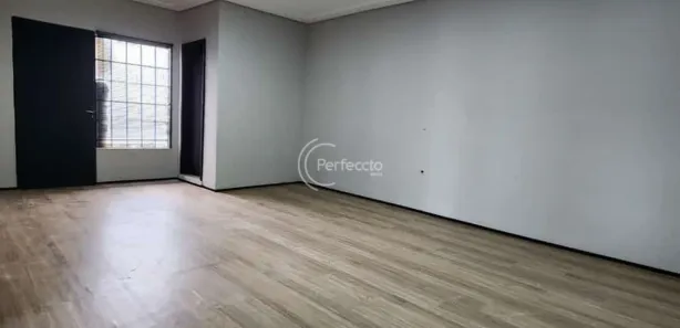Sala Comercial à venda, 61m² no São Pelegrino, Caxias do Sul