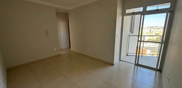 Apartamento com 2 Quartos para alugar, 70m² no Heliópolis, Belo Horizonte