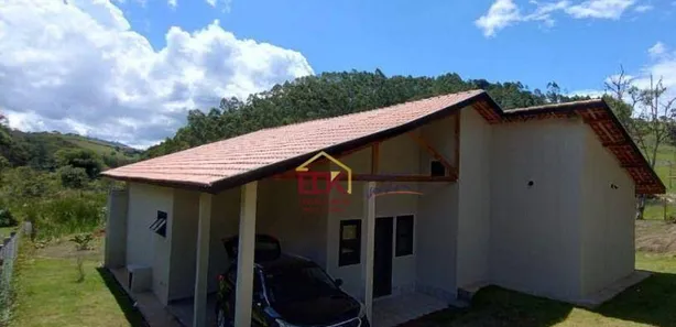 Casa de Condomínio com 3 Quartos para venda ou aluguel, 175m² no Pinhalzinho, Santo Antônio do Pinhal