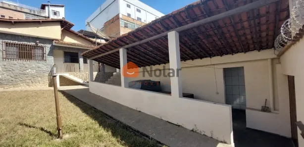 Casa com 3 Quartos à venda, 253m² no Ipê, Belo Horizonte