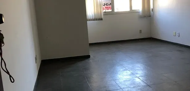 Sala Comercial para alugar, 28m² no Santa Efigênia, Belo Horizonte
