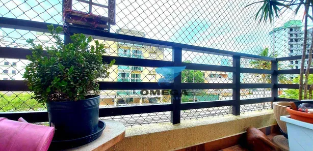 Apartamento com 3 Quartos à venda, 90m² no Jardim Las Palmas, Guarujá