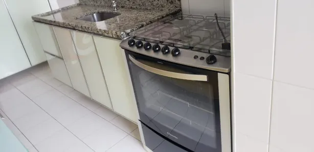 Apartamento com 2 Quartos para alugar, 81m² no Dom Pedro I, Manaus