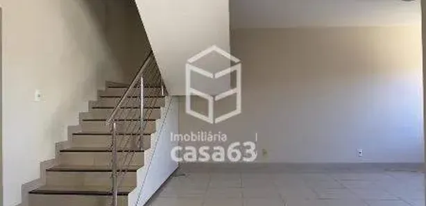 Sobrado com 3 Quartos para alugar, 150m² no Plano Diretor Sul, Palmas