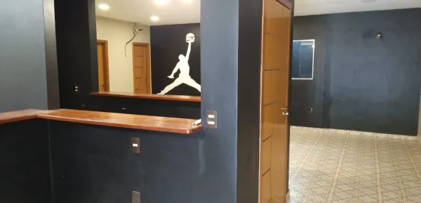 Ponto Comercial para alugar, 130m² no Parque 10 de Novembro, Manaus