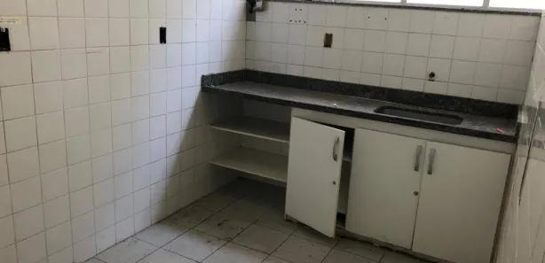 Prédio Comercial para alugar, 1124m² no Canela, Salvador