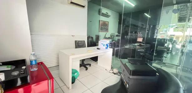Ponto Comercial com 2 Quartos para venda ou aluguel, 600m² no Lagoa Nova, Natal