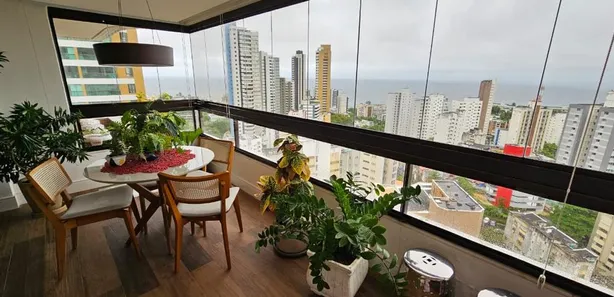 Apartamento com 4 Quartos para venda ou aluguel, 168m² no Jardim Apipema, Salvador