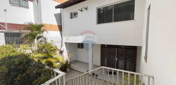 Casa com 4 Quartos à venda, 421m² no Pituba, Salvador