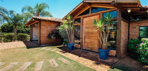 Casa de Condomínio com 4 Quartos à venda, 400m² no Centro, Santa Maria da Serra