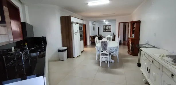 Apartamento com 3 Quartos para alugar, 200m² no Scharlau, São Leopoldo