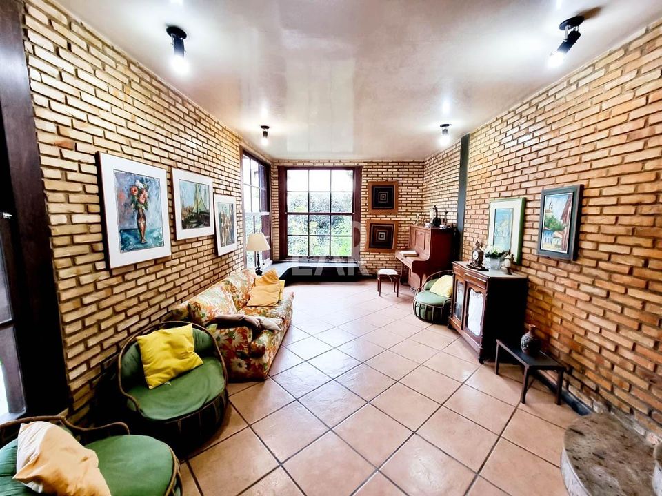 Casa na Rua Zilah Correa de