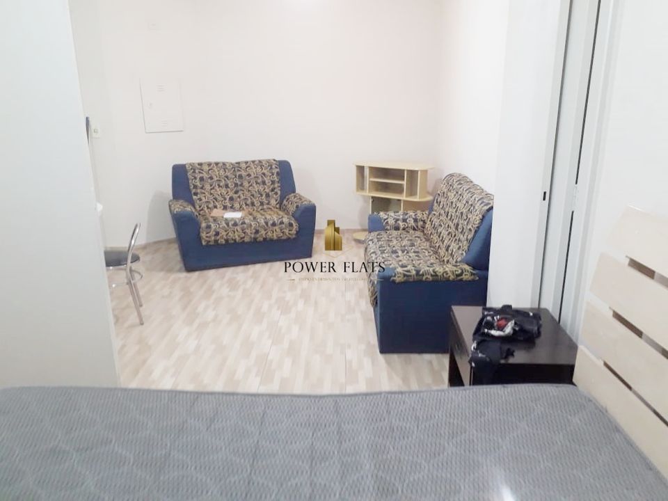 Flat na Alameda dos Nhambiquaras, 1645, Moema em São Paulo, por R$ 2.