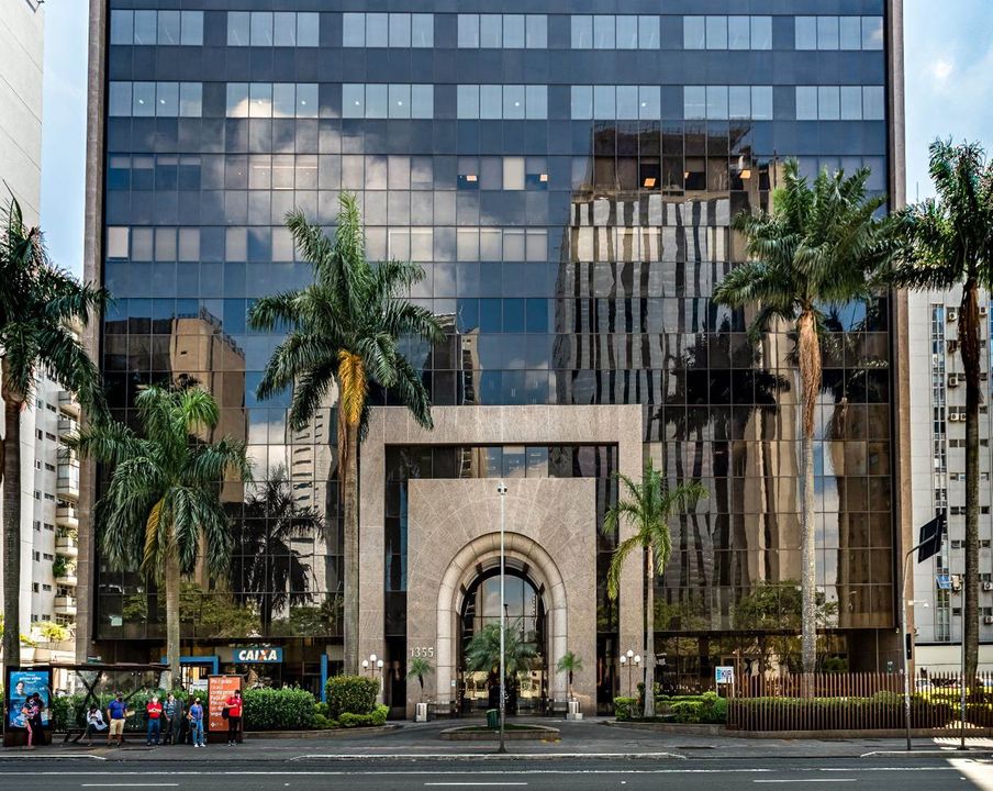 Sala Comercial na Avenida Brigadeiro Faria