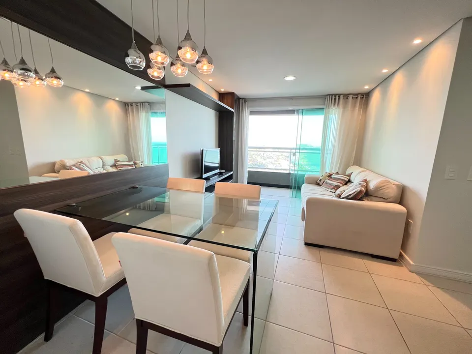 Apartamento na Avenida Engenheiro Roberto Freire, 4702, Ponta Negra em