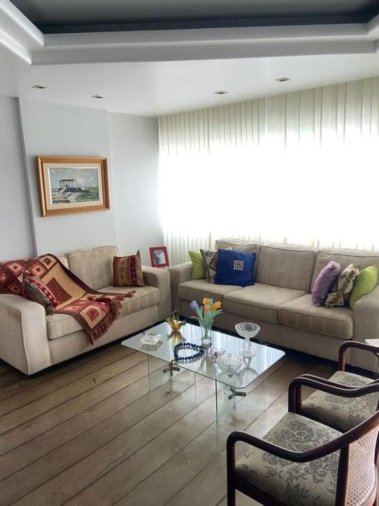 Apartamento na Rua Várzea de Santo Antônio, 000, Caminho Das Árvores em Salvador, por R 750.000