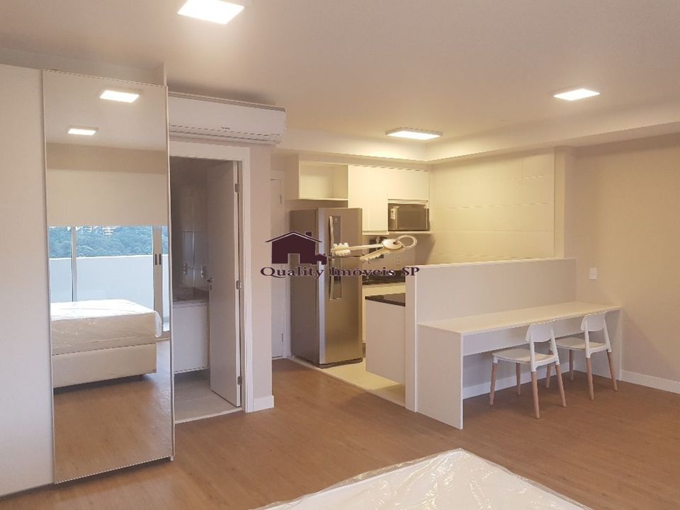 Apartamento na Rua Luís Correia de