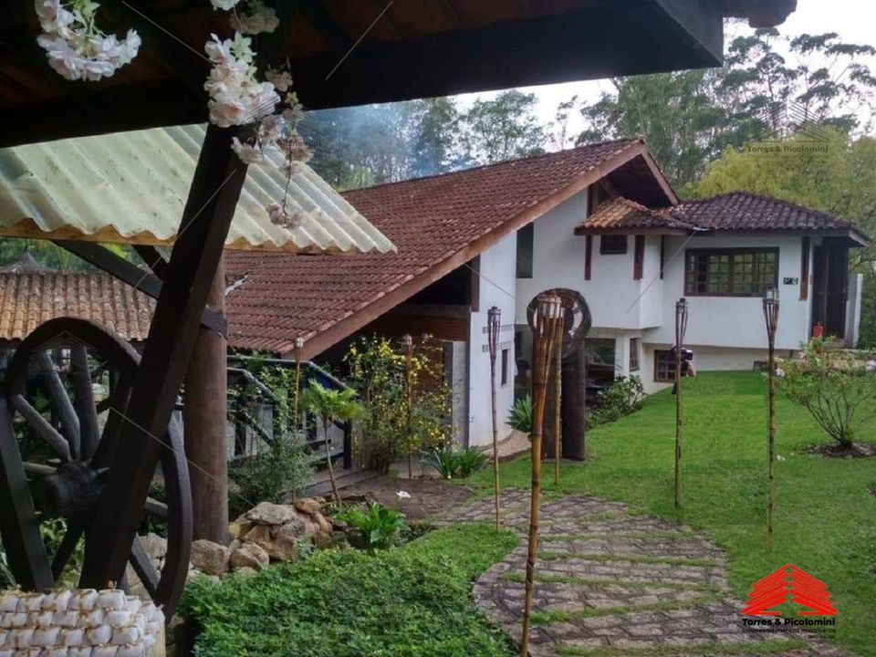 Fazenda/Sítio na Estrada Hawaí Club e