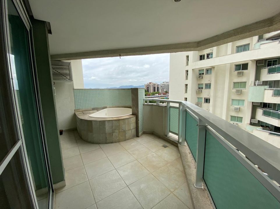 Apartamento na Avenida Malibu, 260, Barra da Tijuca em Rio de Janeiro