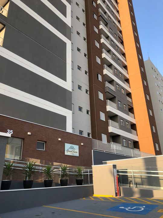 Apartamento na Avenida Doutor José Vieira Lopes da Costa, Condominio