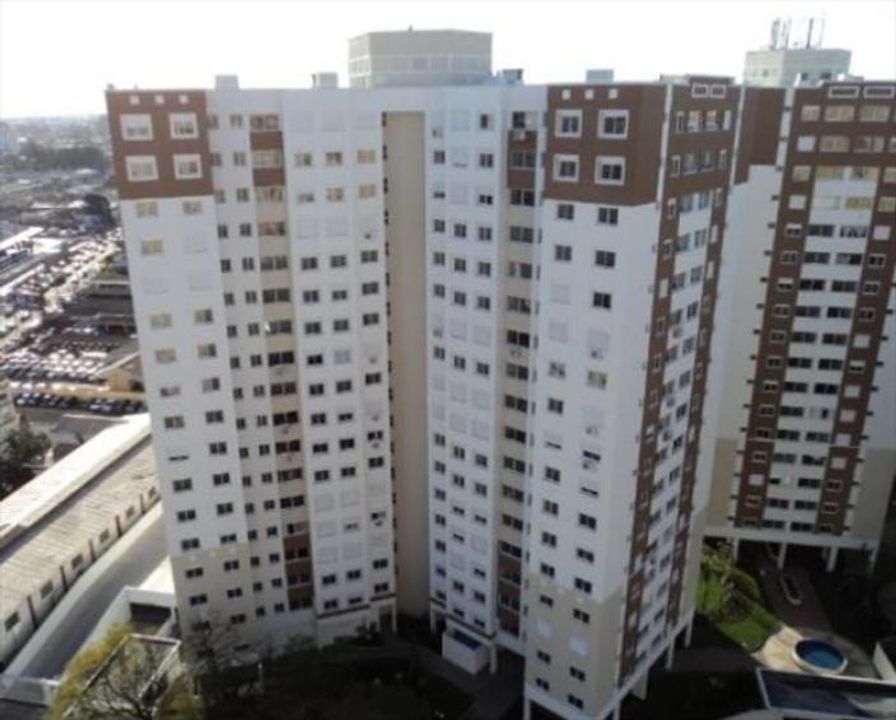 Apartamento na Avenida Dom Cláudio José Gonçalves Ponce de Leão, Vila Ipiranga em Porto Alegre