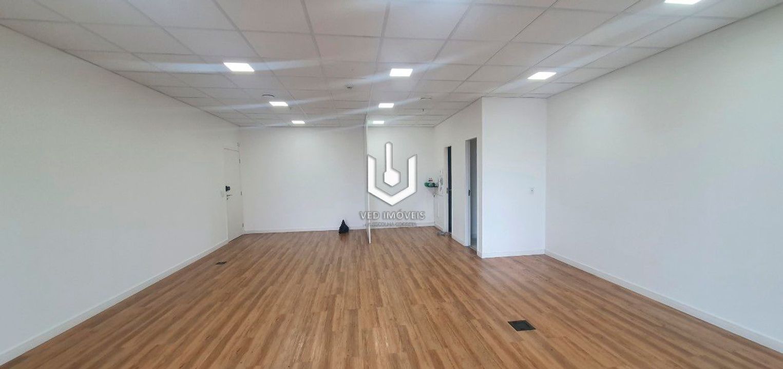 Sala Comercial na Avenida Doutor Chucri Zaidan, 1550, Brooklin em São Paulo, por R 4.800/Mês Sala Comercial na Avenida Doutor Chucri Zaidan, 1550, Brooklin em São Paulo, por R 4.800/Mês