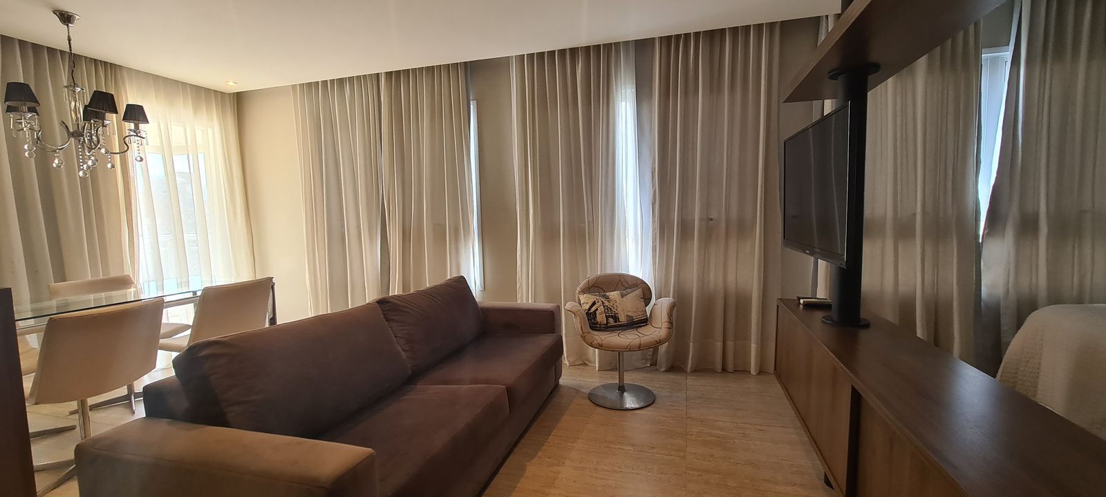 Apartamento na Rua Quatá, Vila Olímpia em São Paulo, por R 5.260/Mês