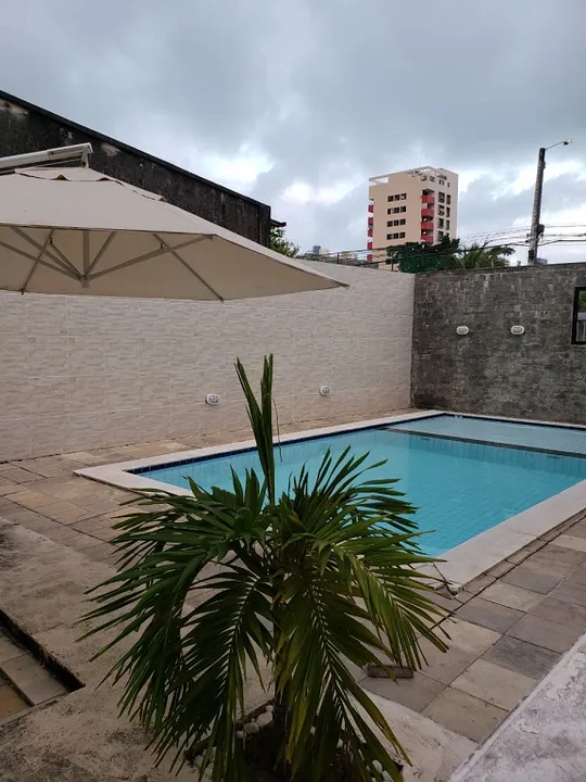 Apartamento na Rua Hermano de Barros e Silva, 790, Candeias em Jaboatão ...