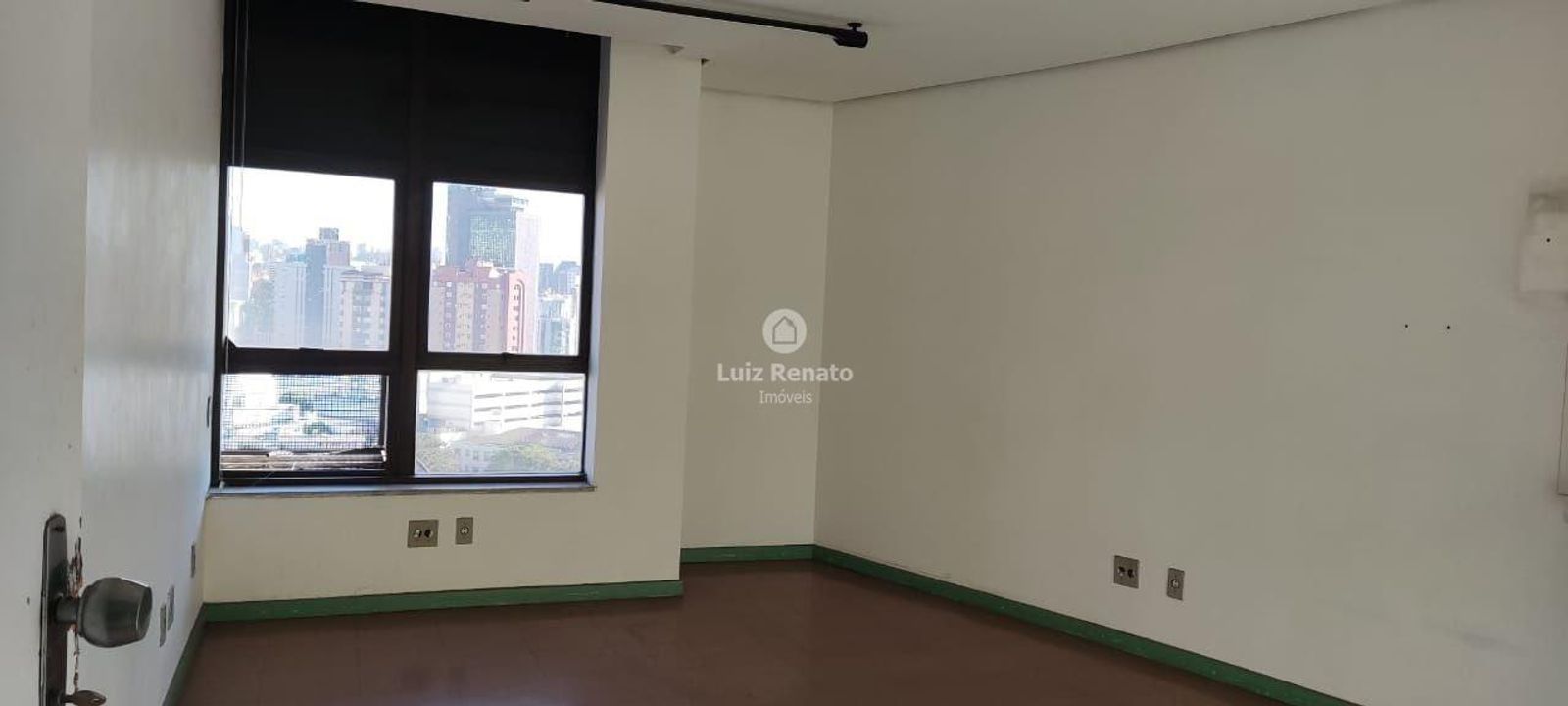 Sala Comercial na Avenida Brasil, Santa Efigênia em Belo Horizonte, por R 18.603/Mês Viva Real