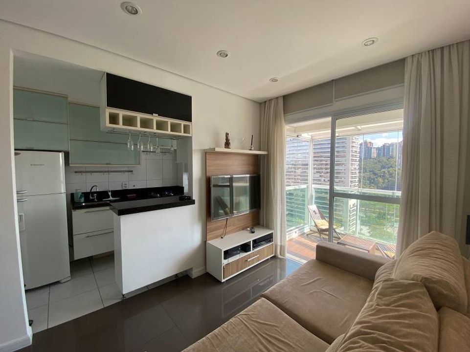 Apartamento na Rua Luís Correia de Melo, 250, Chácara Santo Antônio em São Paulo, por R 570.000