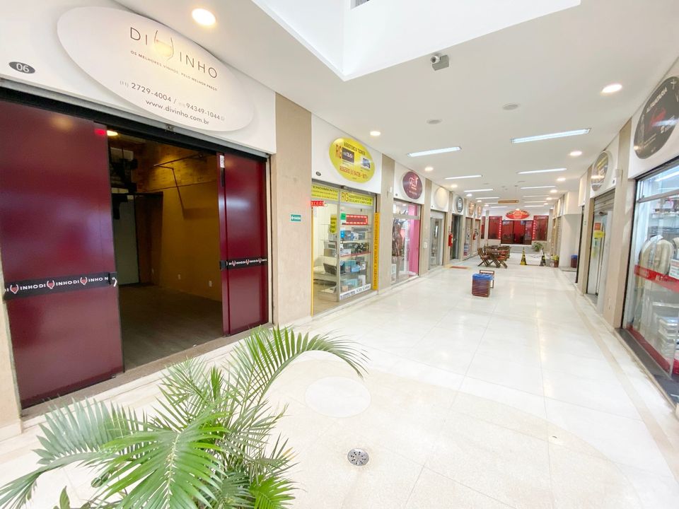 Ponto Comercial na Rua Teodoro Sampaio, 2550, Pinheiros em São Paulo