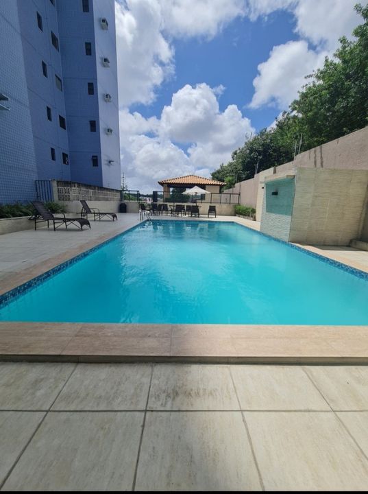 Apartamento na Avenida Ministro José Américo de Almeida, 2727, Miramar em João Pessoa, por R