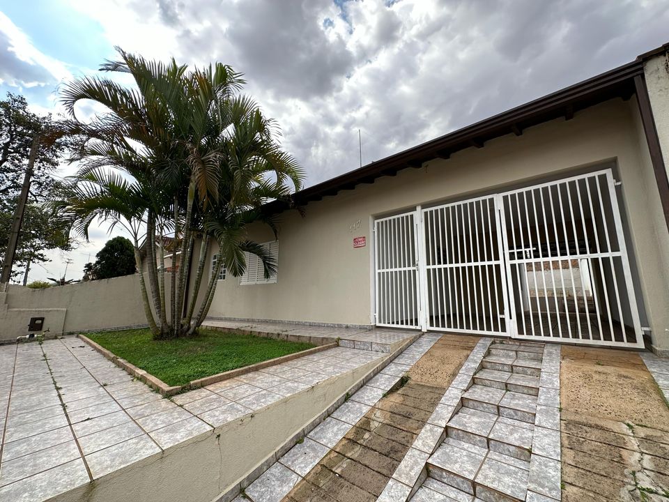 Casa na Rua Serra da Raiz, 117, Bandeirantes em Londrina, por R 1.480