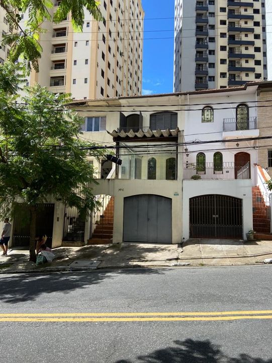 Casa na Avenida Bosque da Saúde, Saúde em São Paulo, por R 1.080.000 Viva Real