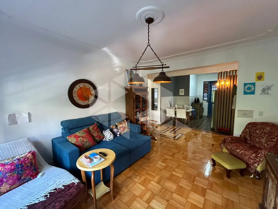 Apartamento na Rua Doutor Florêncio Ygartua, Moinhos de Vento em Porto