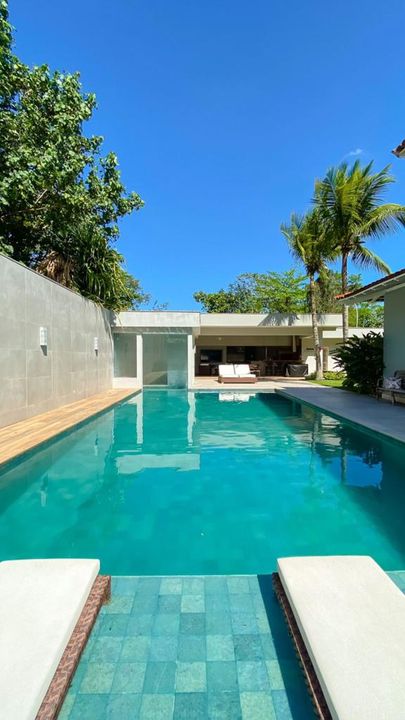 Casa na Rua Fala Amendoeira, Barra da Tijuca em Rio de Janeiro, por R