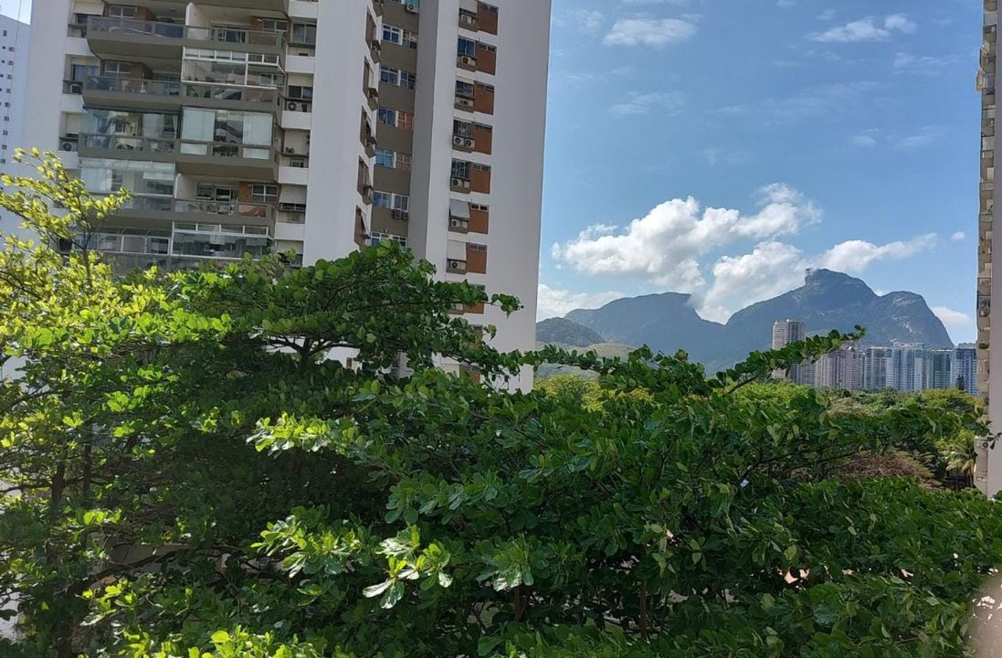 Apartamento na Avenida Prefeito Dulcídio Cardoso, 2500, Barra da Tijuca em Rio de Janeiro, por R