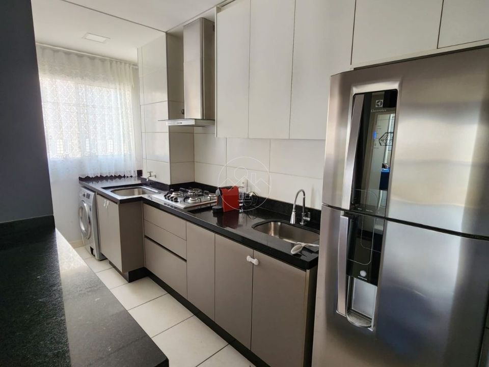 Apartamento na Avenida Thereza Ana Cecon Breda, 1751, Vila São Pedro em