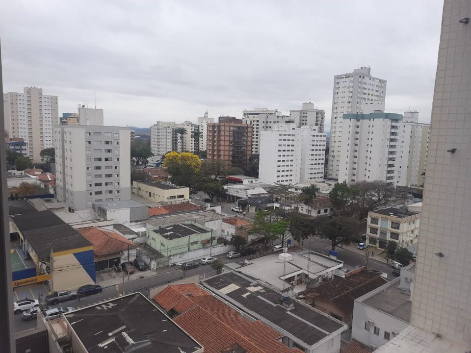 Apartamento na Avenida Doutor Adhemar de Barros, 680, Jardim São Dimas em São José dos Campos