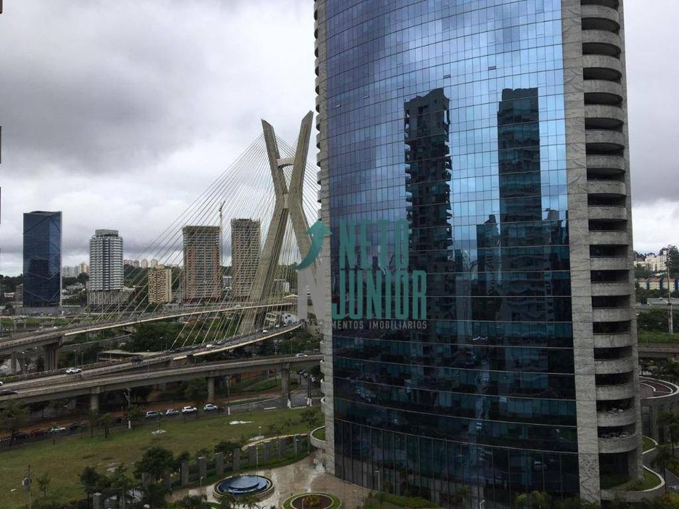 Sala Comercial na Avenida Engenheiro Luiz Carlos Berrini, Brooklin em São Paulo, por R 2.500 Sala Comercial na Avenida Engenheiro Luiz Carlos Berrini, Brooklin em São Paulo, por R 2.500