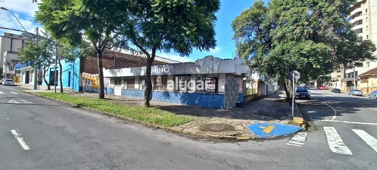 Ponto Comercial na Rua Ernesto Alves, 2324, Pio X em Caxias do Sul, por R$  4.000/Mês - Viva Real