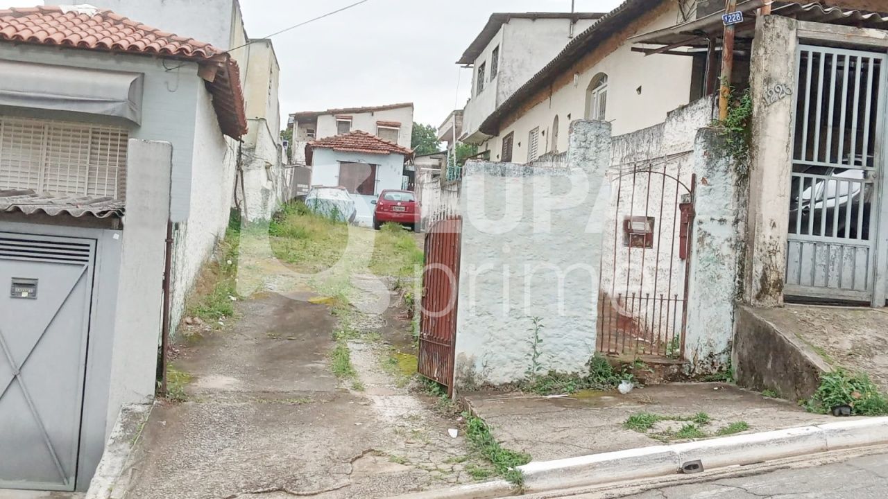 Lote/Terreno na Rua Nova dos Portugueses, Chora Menino em São Paulo, por R 1.080.000 Viva Real