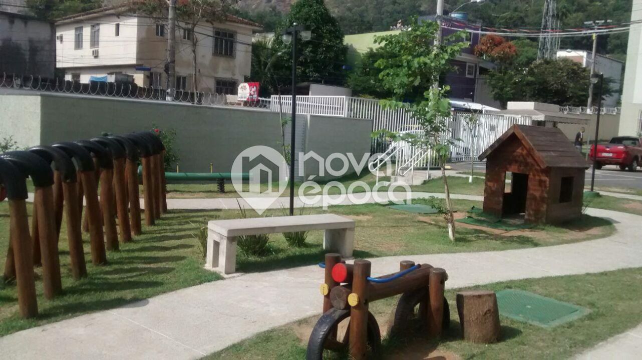 Apartamento na Estrada Paulo de Medeiros,