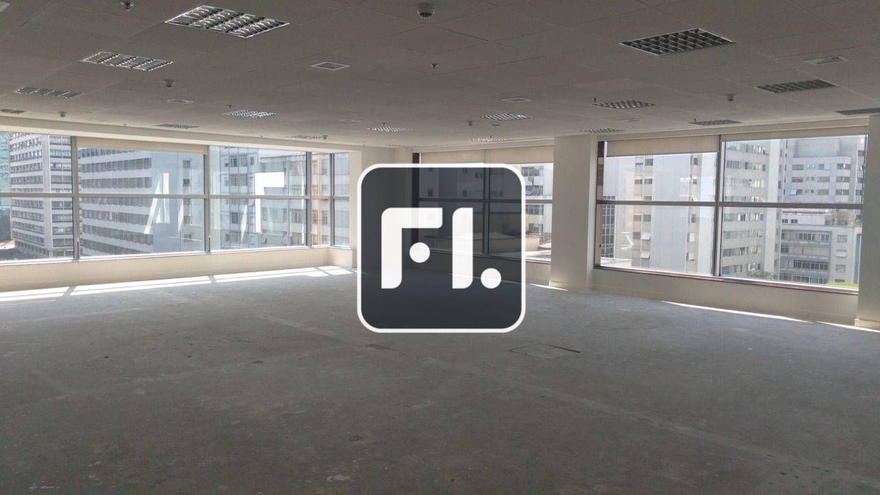Sala Comercial na Alameda Santos, 415, Cerqueira César em São Paulo