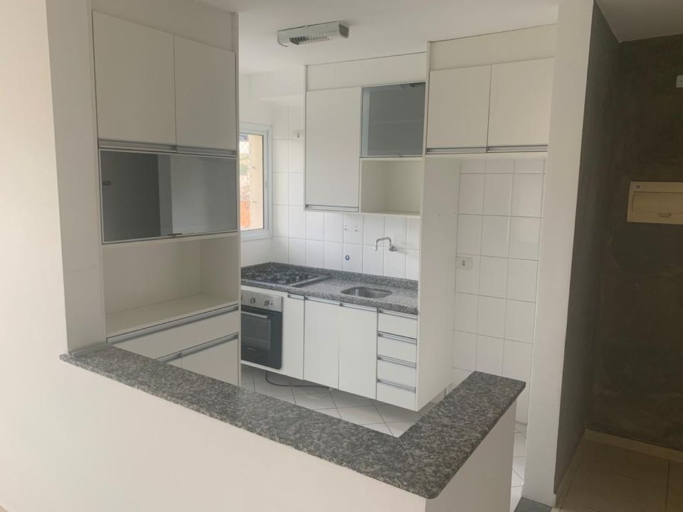 Apartamento na Rua Quatá, 641, Vila Palmares em Santo André, por R 265