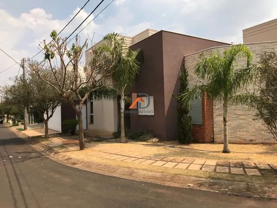 Casa de Condomínio na Alameda Assimo Muradi, s/n, Condomínio Village