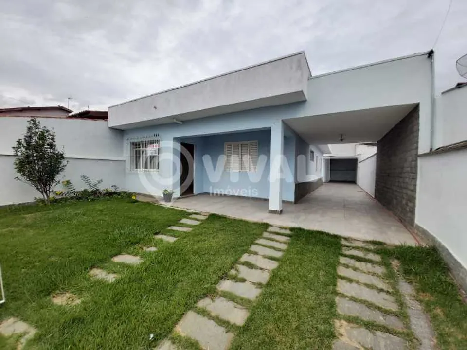 Casa na Rua João Rasmussen, Vila Centenário em Itatiba, por R$ 480.000 ...